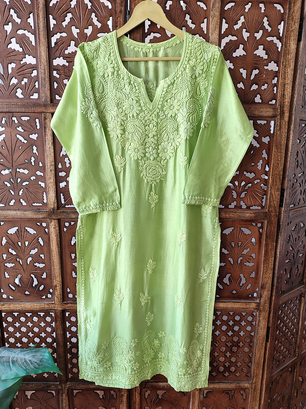 Green Chanderi Chikankari Straight Kurti