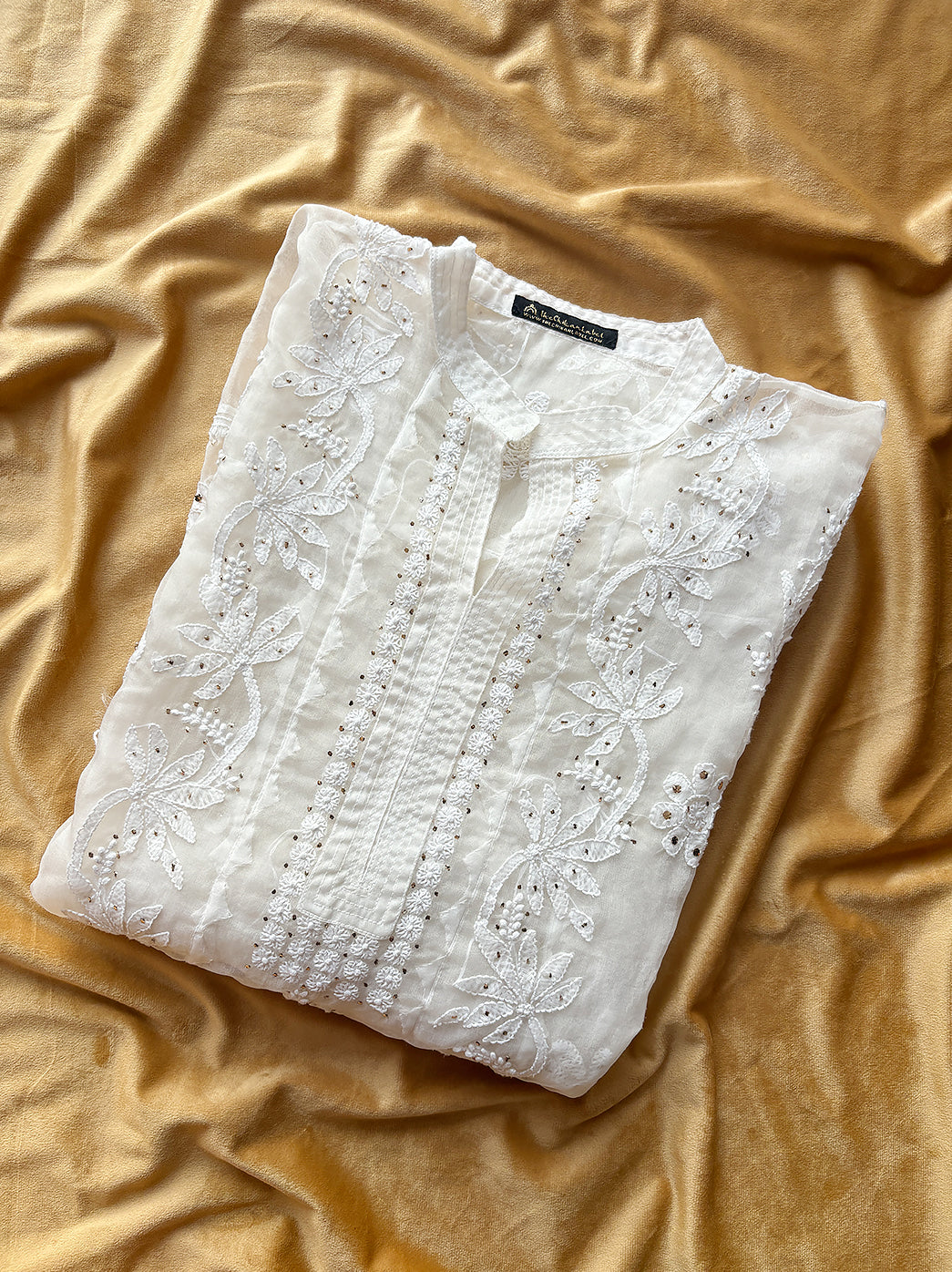 White Avya Semi-Stitched Organza Chikankari Kurti