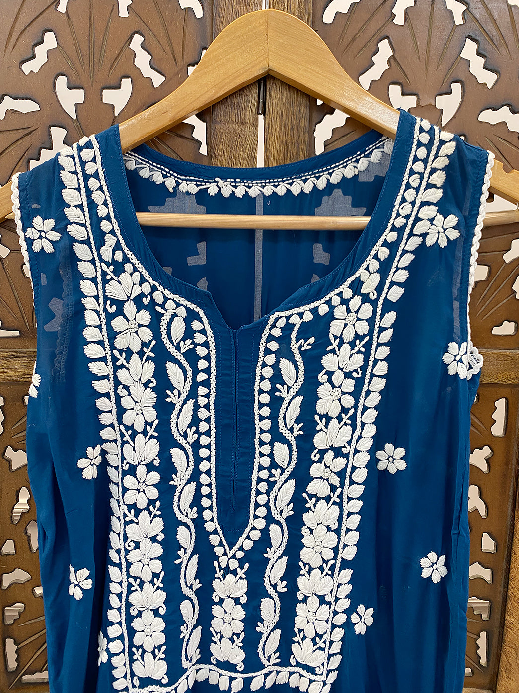 Blue Muslin Chikankari Sleeveless Straight Kurti