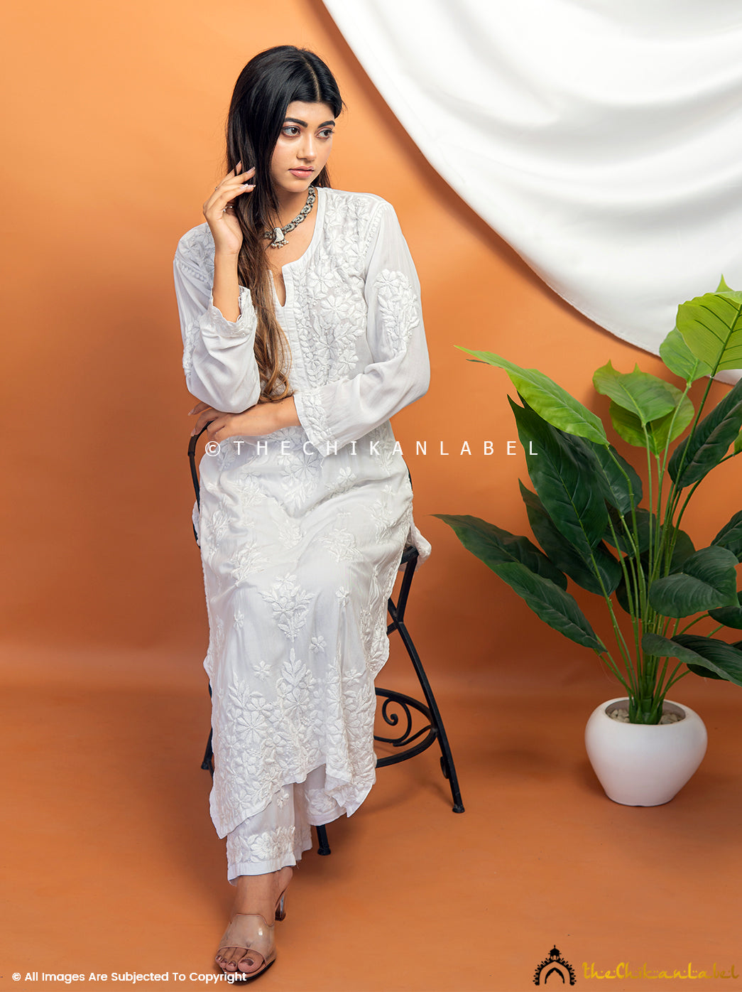 Buy chikankari straight kurti online at best prices, Shop authentic Lucknow chikankari handmade kurta kurti in modal fabric for women 4