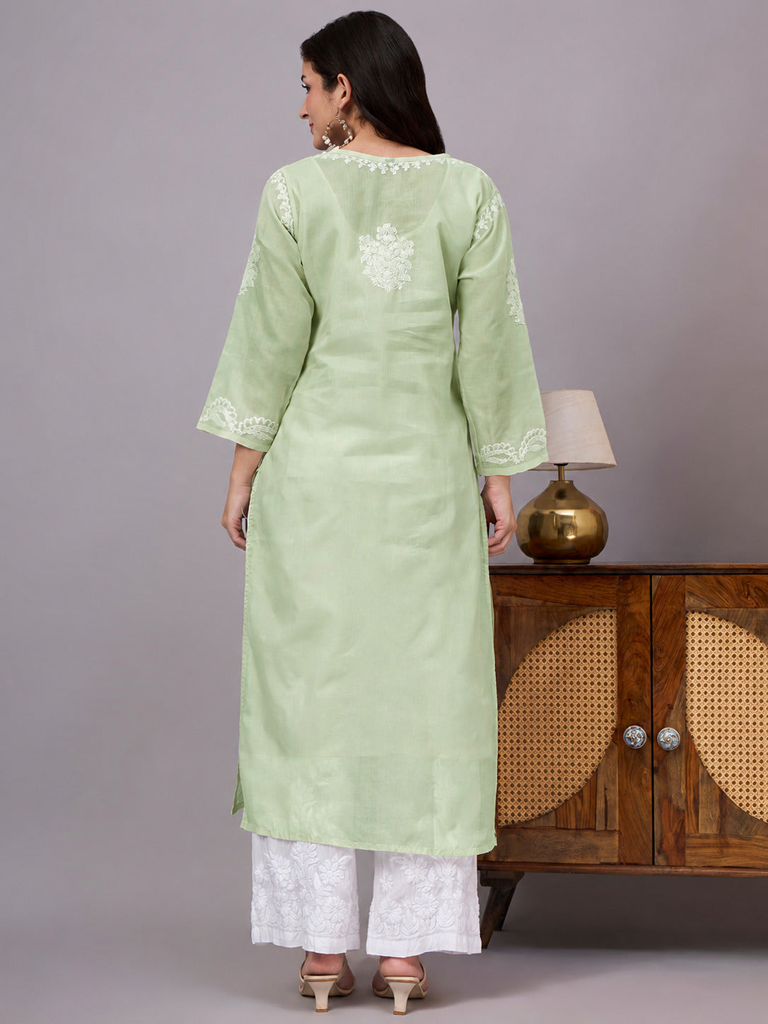 Premium Cotton Straight Kurti showcasing handcrafted Chikankari embroidery with a classic straight fit, soft inner lining, and versatile ethnic styling.