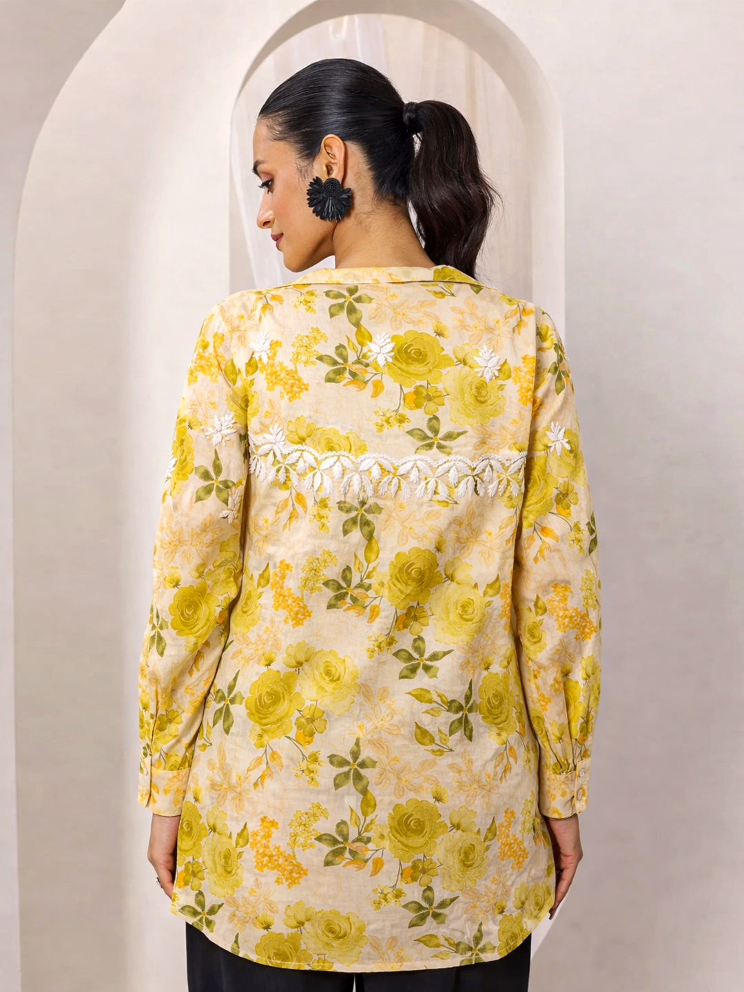 Ahana Mulmul Cotton Chikankari Shirt - Green