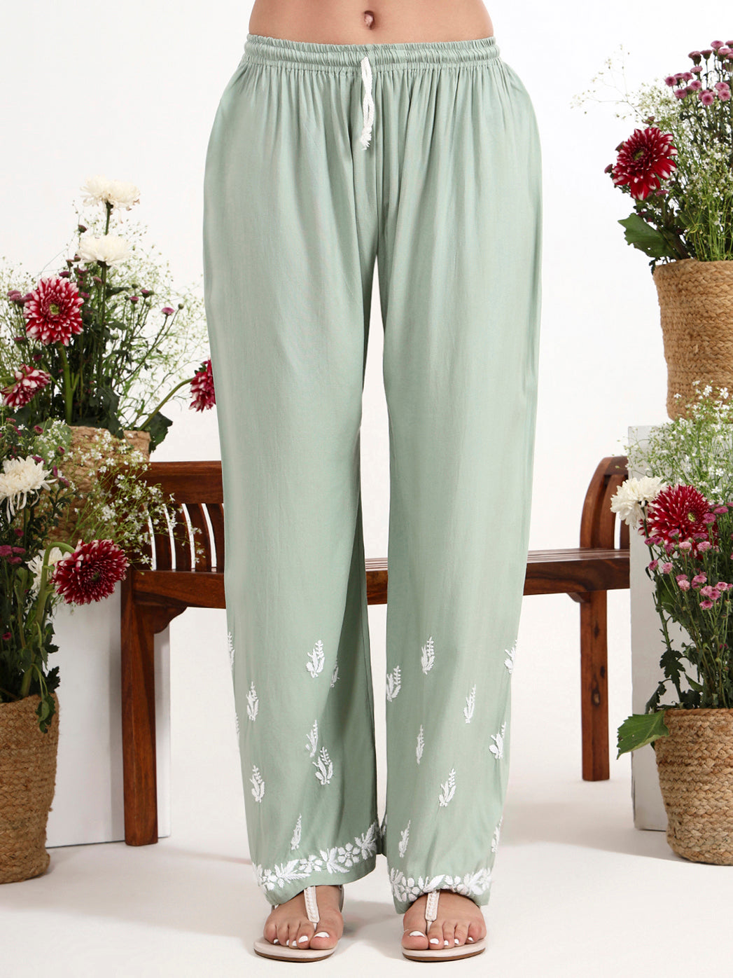 Traditional chikankari kurta set for women with soft fabric and relaxed fit silhouette