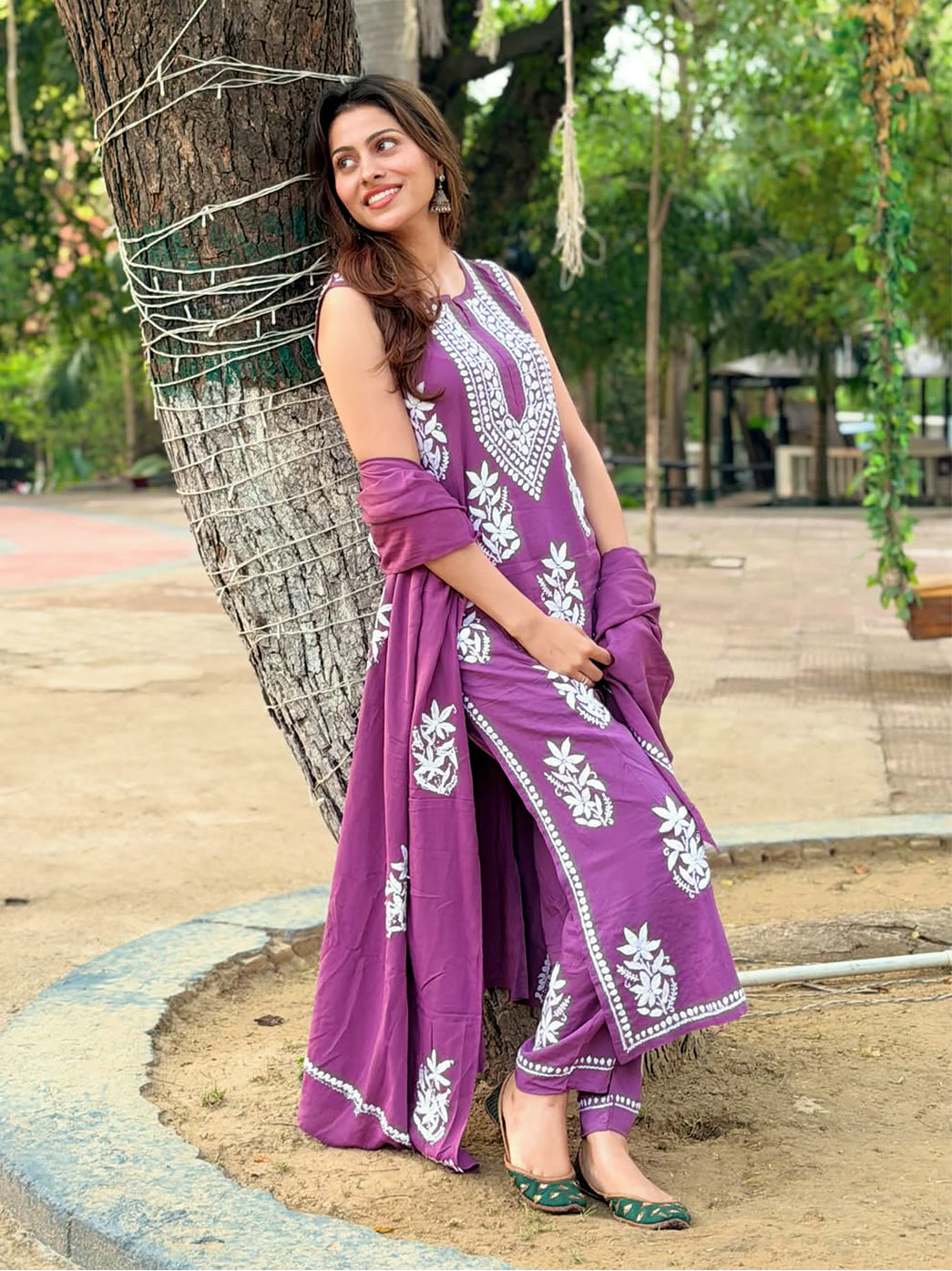 Ashvi Modal Chikankari Sleeveless Kurta Set with Dupatta - Mauve