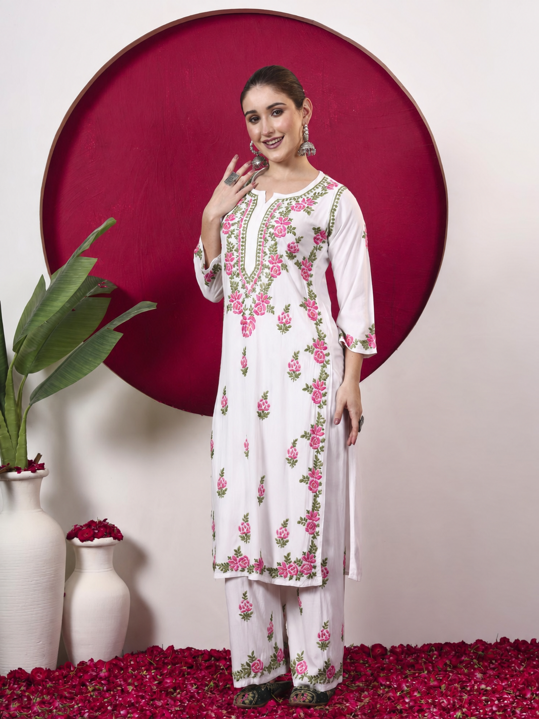 Chahak Rayon Chikankari Kurta Set - Pink