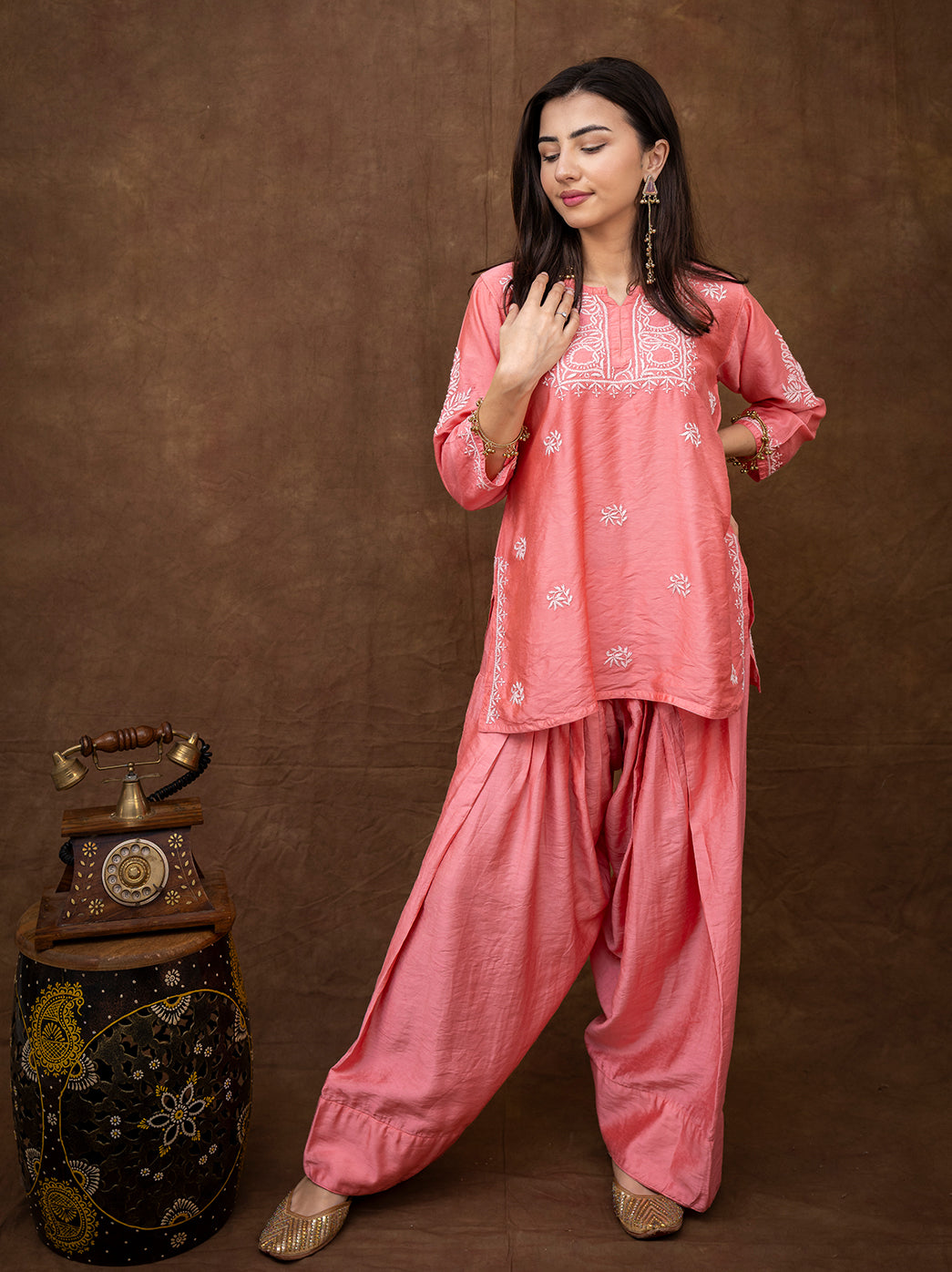 Beautiful handcrafted chikankari kurti with detailed neckline embroidery in Dhanvi Chanderi kurti farshi salwar set.