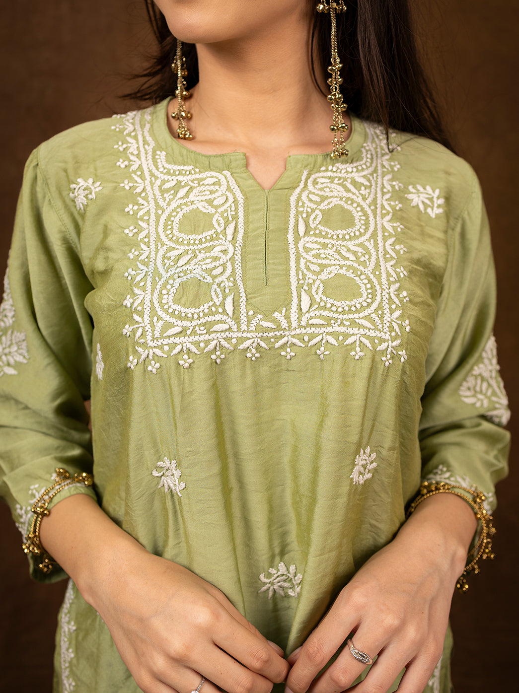 Model wearing Dhanvi Chanderi kurti farshi salwar set with detailed chikankari embroidery showcasing a trending chikankari set for festive and ethnic occasions.