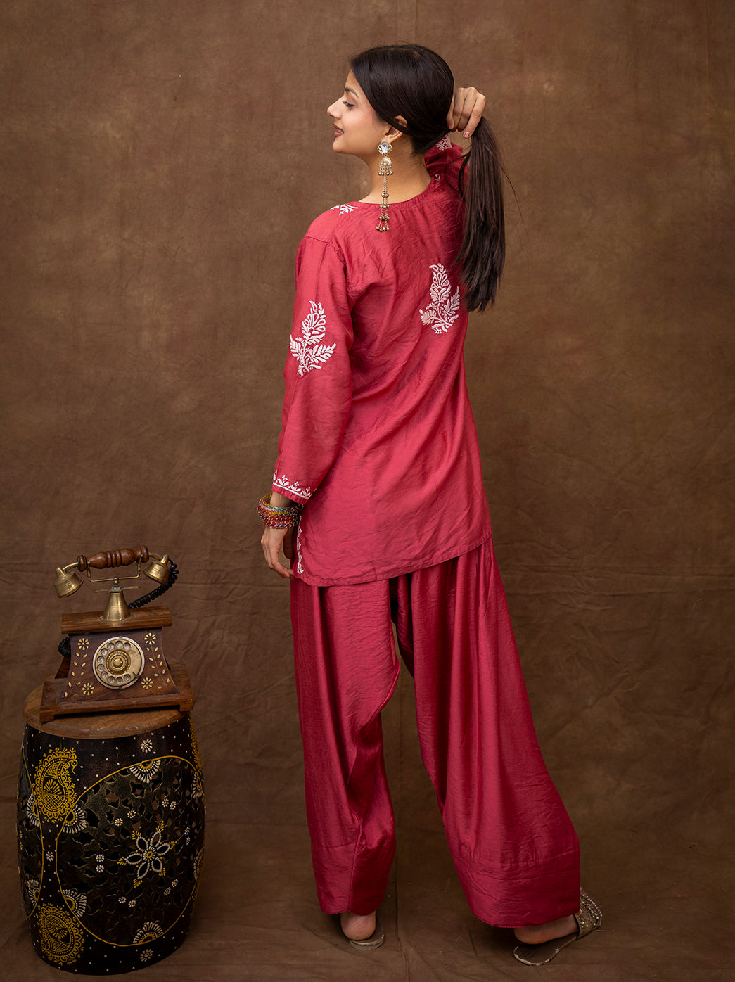 Graceful ethnic outfit featuring Dhanvi Chanderi kurti farshi salwar set with traditional embroidery and flowing farshi salwar design.