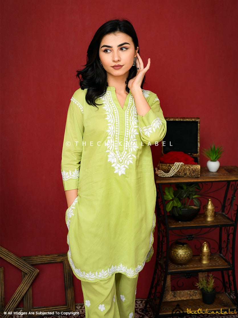 Fresh and vibrant, this lime green Rumi kurta set features handcrafted embroidery along the neckline, hem, and pants. An everyday ethnic must-have.