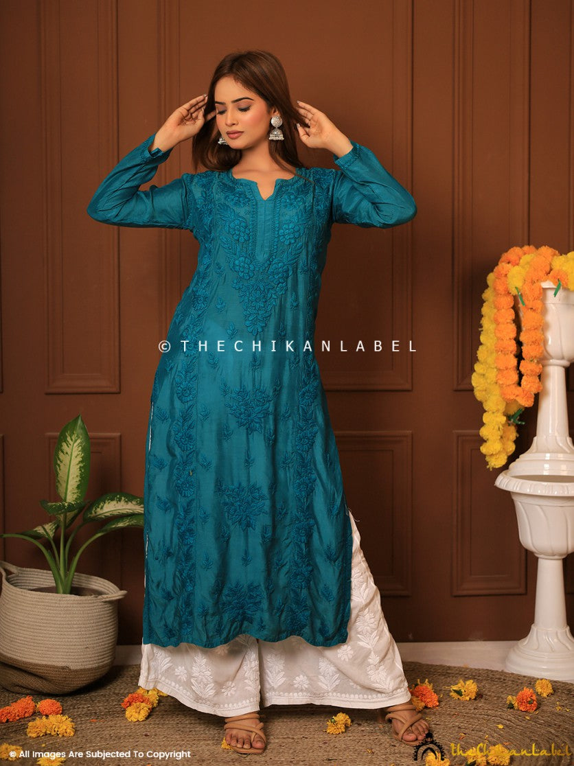 Green Suha Chikankari Straight Kurti ,Chikankari Straight Kurti in Muslin Fabric For Woman