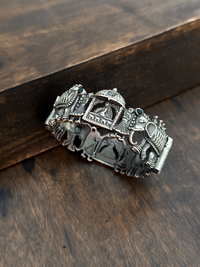 Handcrafted Elephant Antique Bracelet Kangan