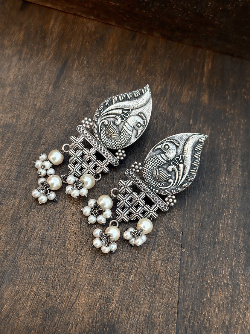 Handcrafted Swan Silver Tone Earring