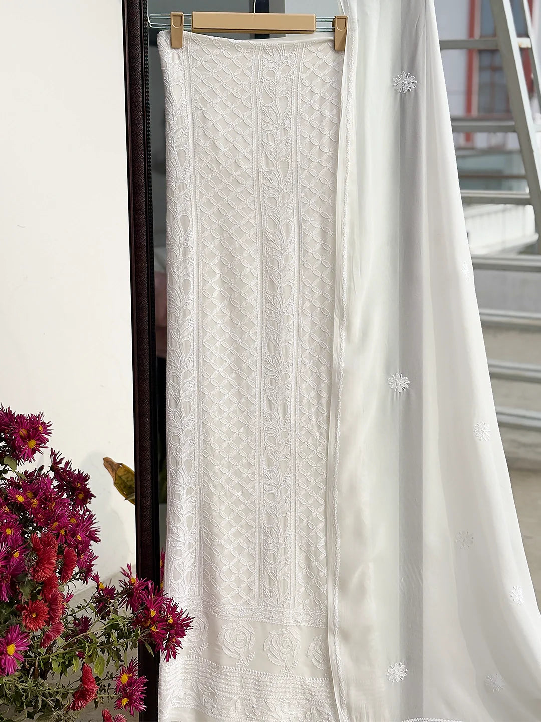 Jasmeet Viscose Chikankari Kurti Piece with Dupatta - White