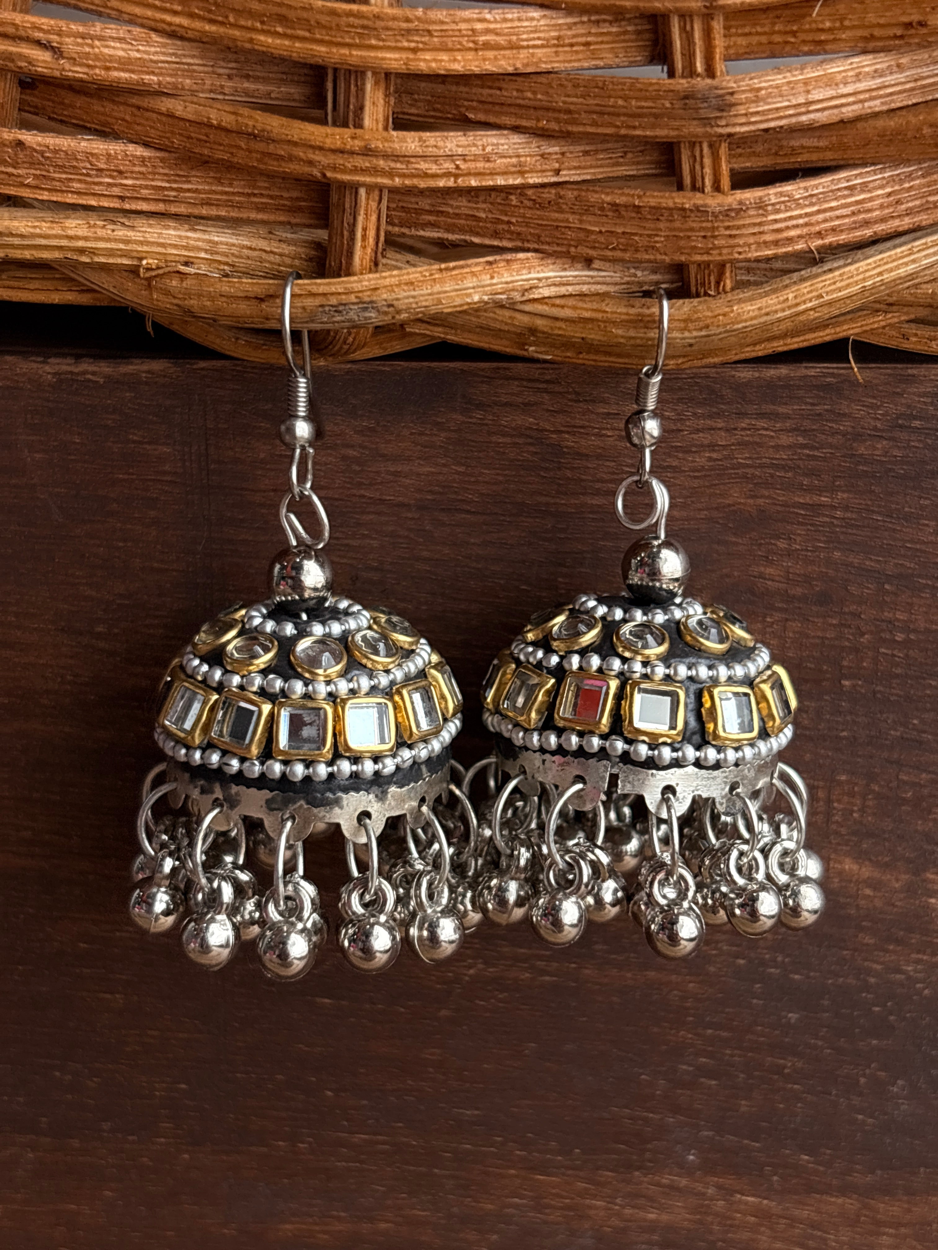 Noor Kundan Oxidised Silver-Tone Jhumka Earrings