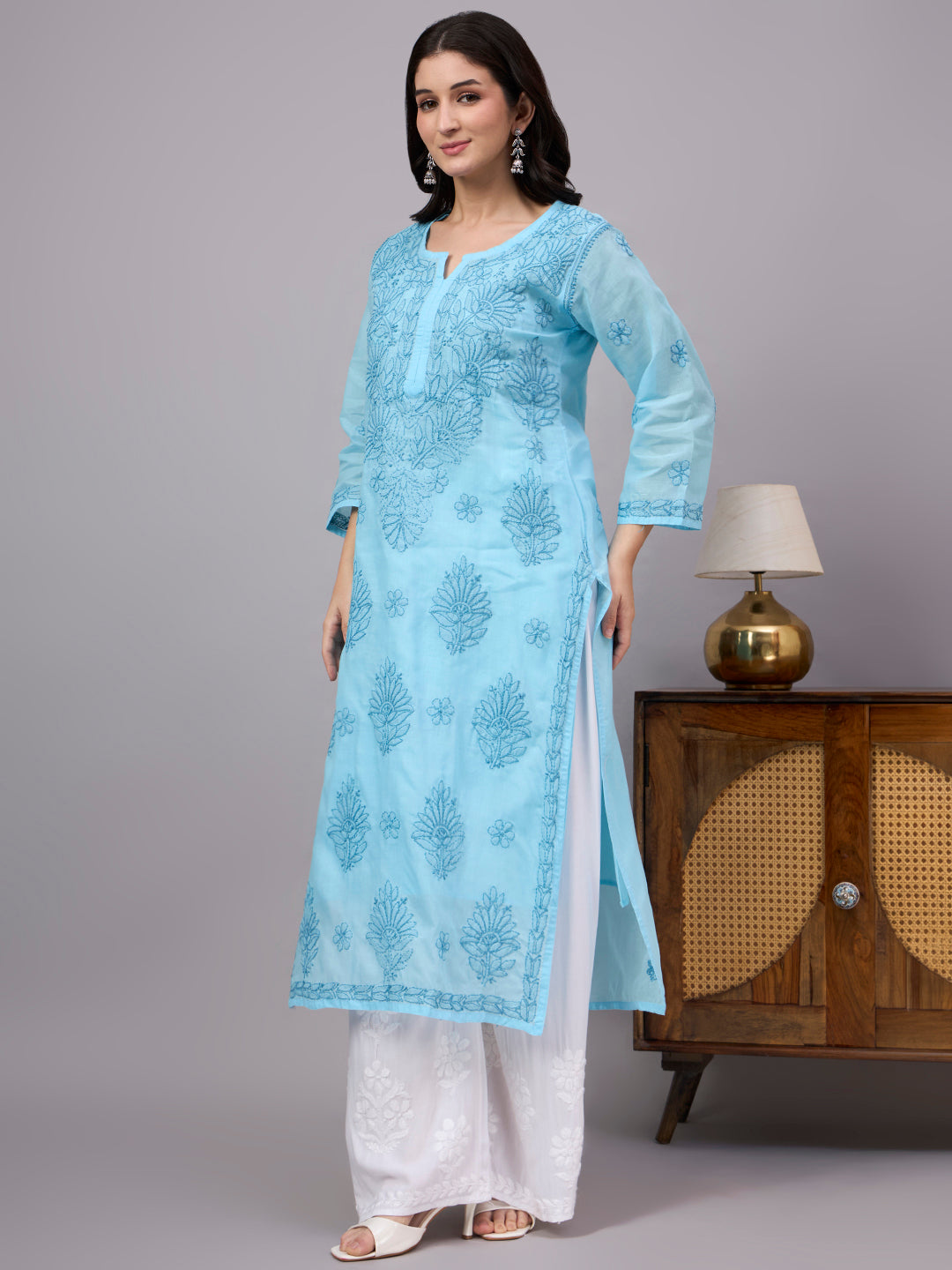 Premium Cotton Straight Kurti showcasing handcrafted Chikankari embroidery with a classic straight fit, soft inner lining, and versatile ethnic styling.