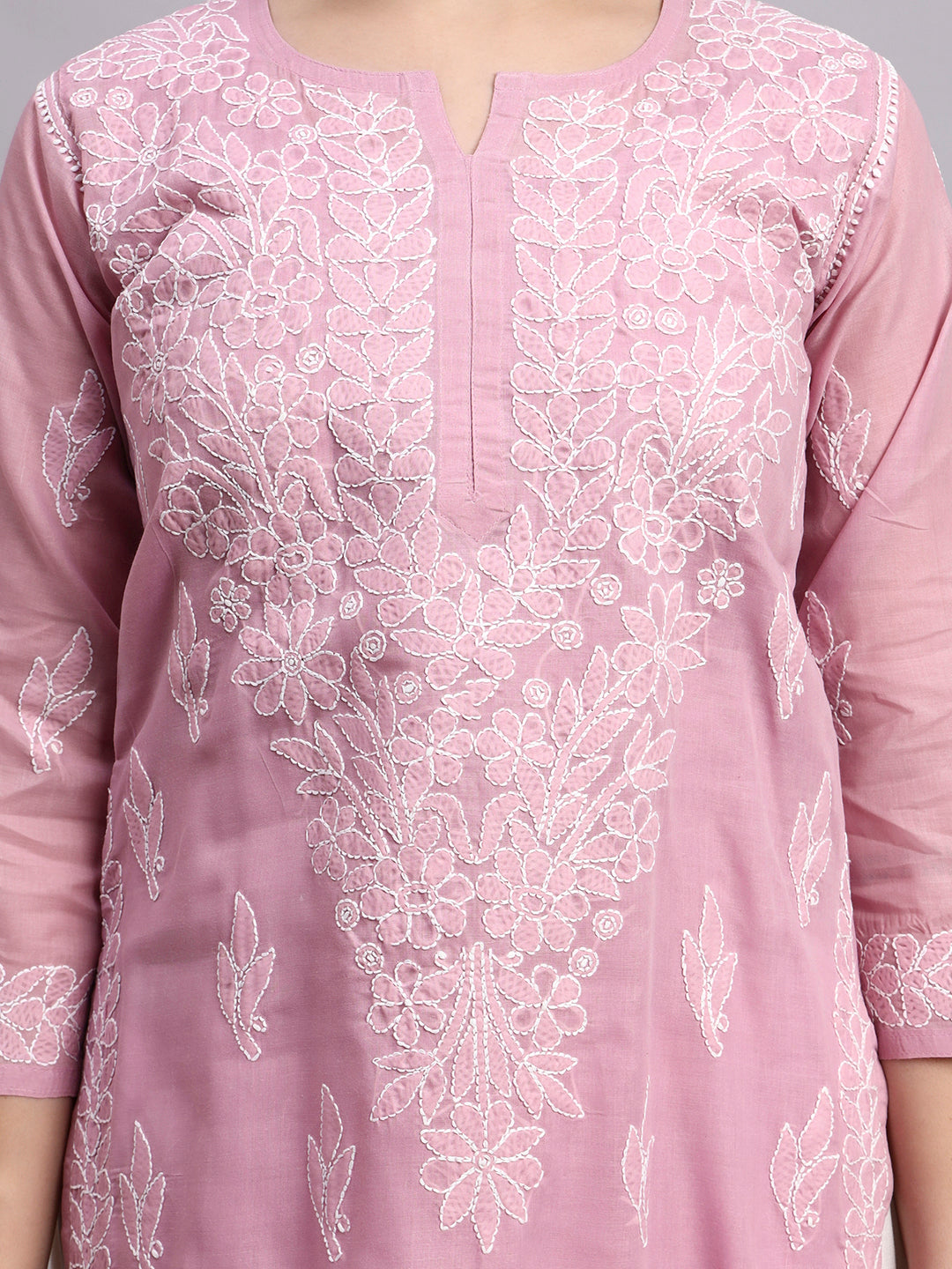 Comfortable cotton kurti with Chikankari detailing designed for breathable and lightweight everyday fashion