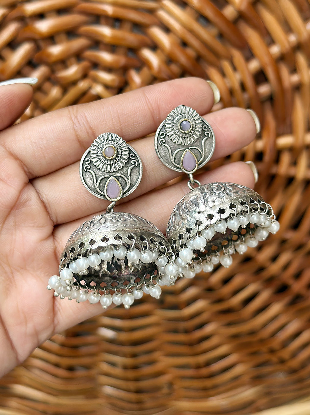 Oxidized Handcrafted Lavender Kundan Jhumka Earring with Pearl