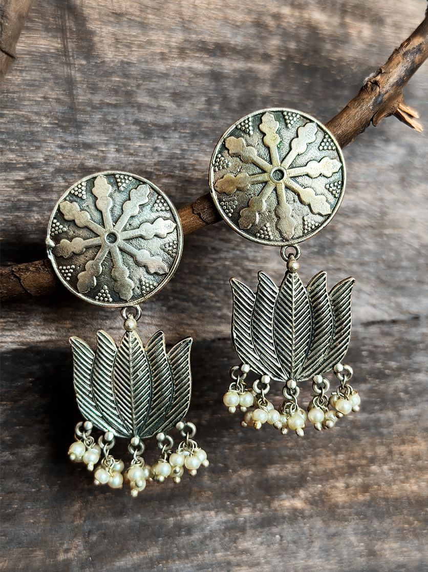 Oxidized Lotus Silver Tone Earring