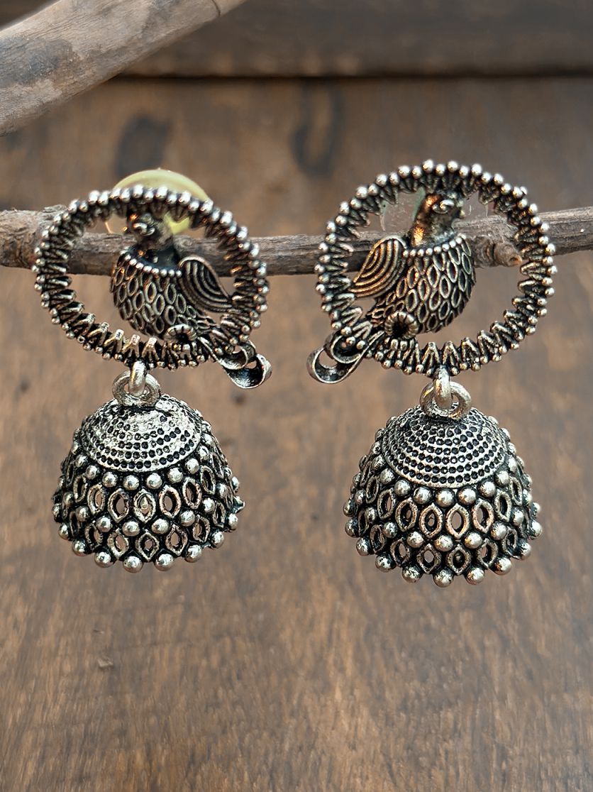 Oxidized Pigeon Silver Tone Earring