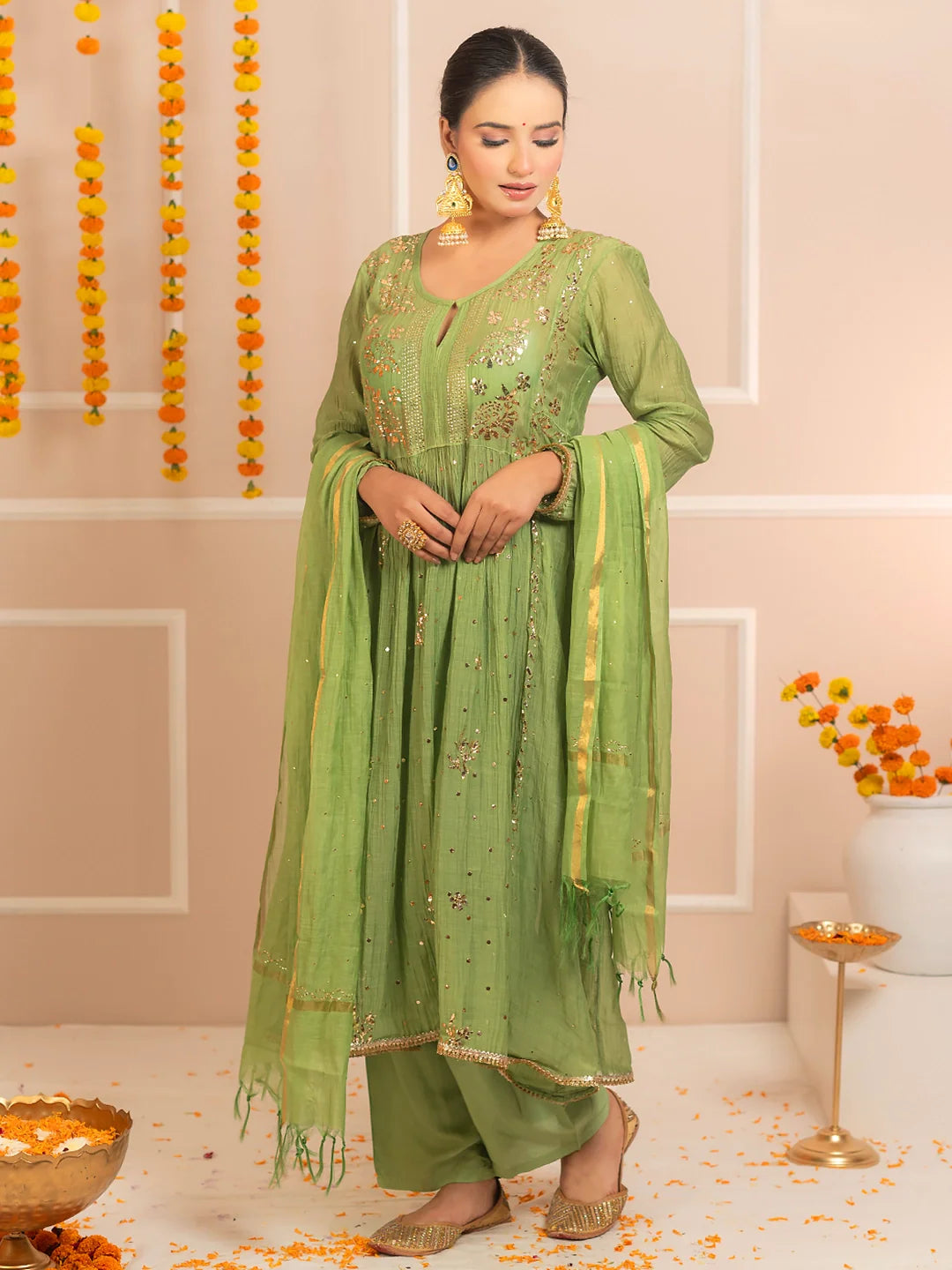 Rang-E-Tyohaar Mul Chanderi Chikankari Kurta Set - Green