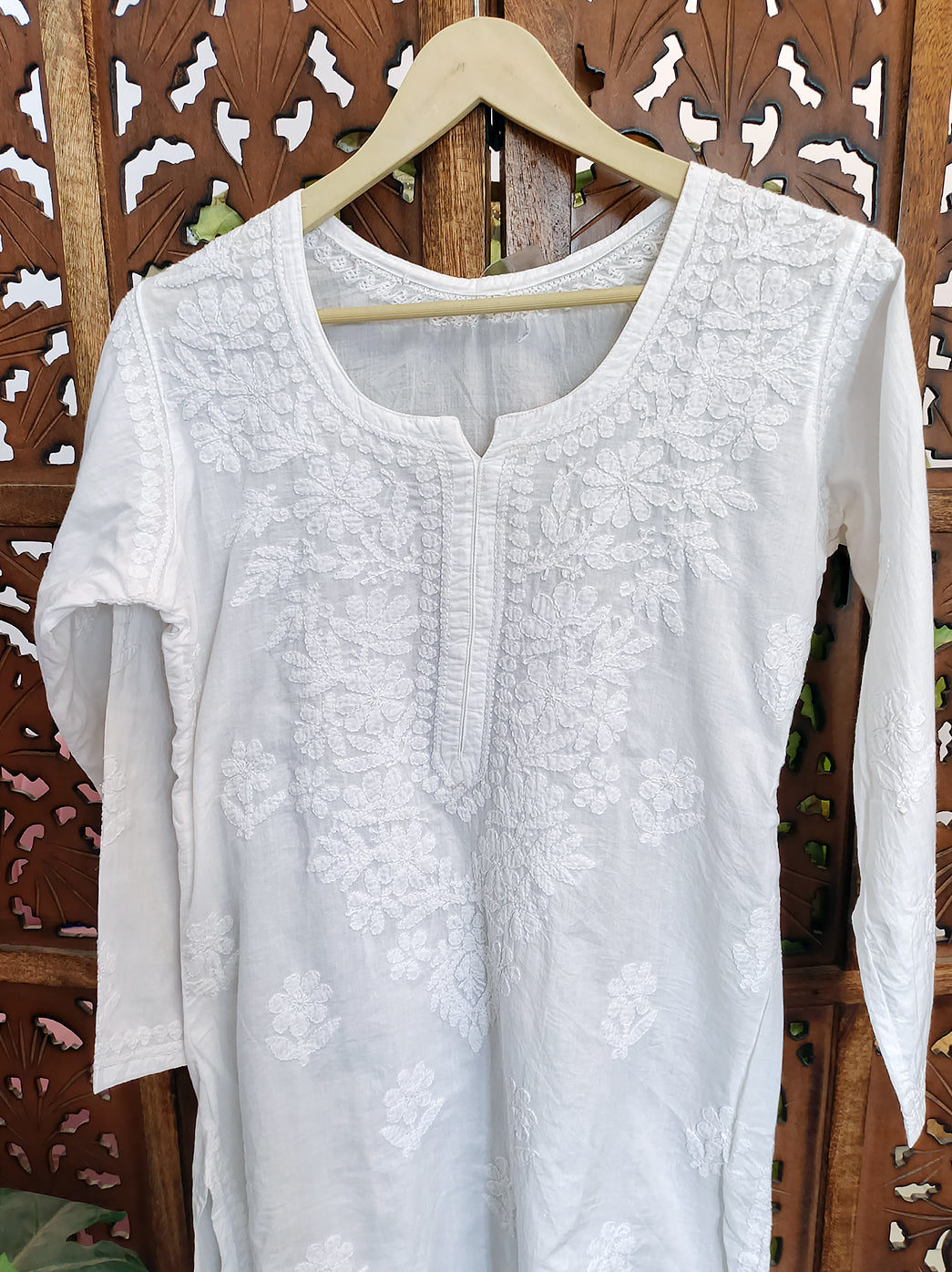 White Cotton Chikankari Short Kurta
