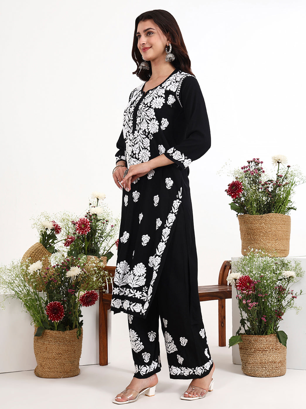 Elegant women ethnic wear chikankari kurta set with fine Lucknowi hand embroidery work