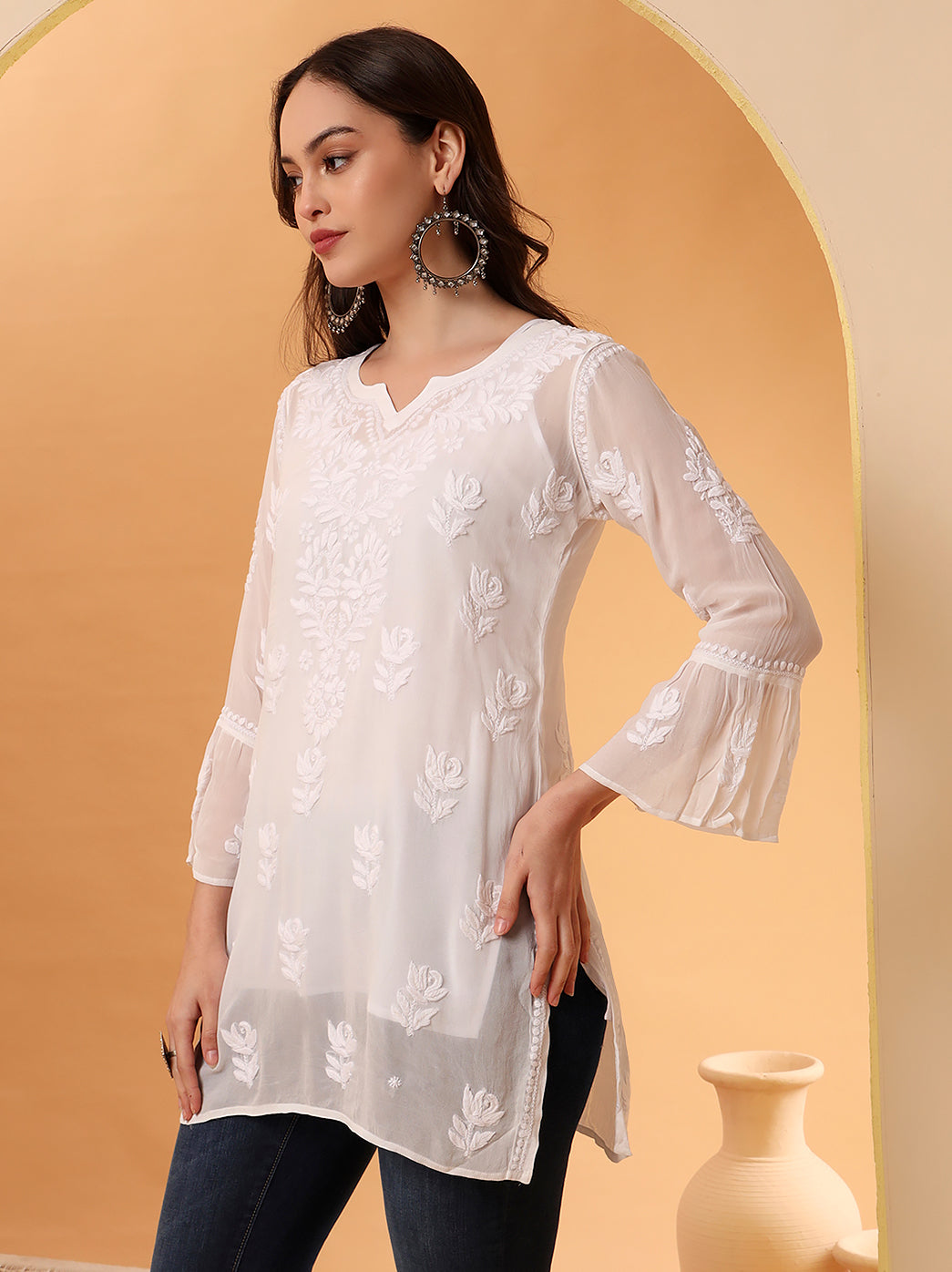 White Mushq Viscose Chikankari Short Kurta