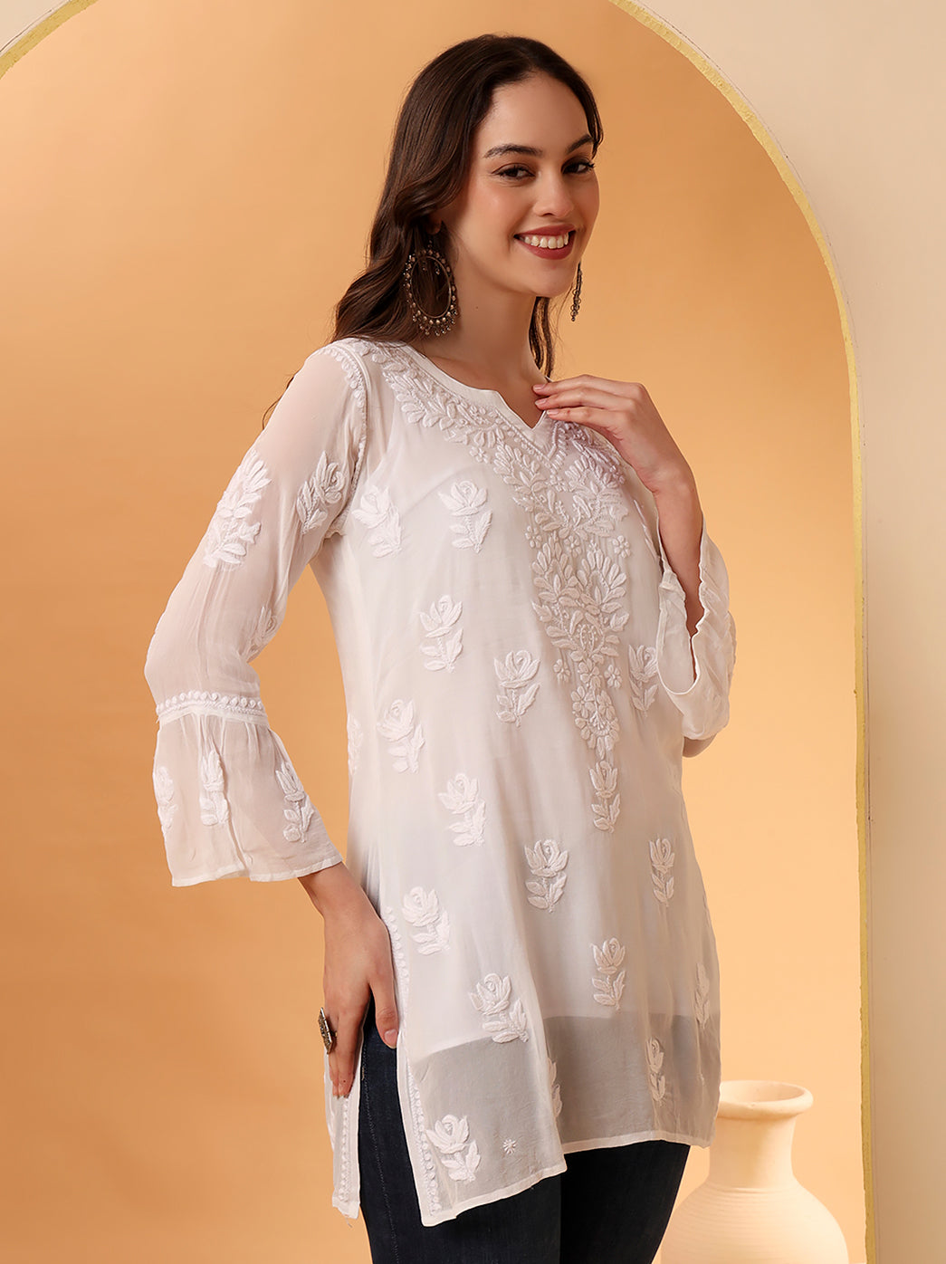 White Mushq Viscose Chikankari Short Kurta