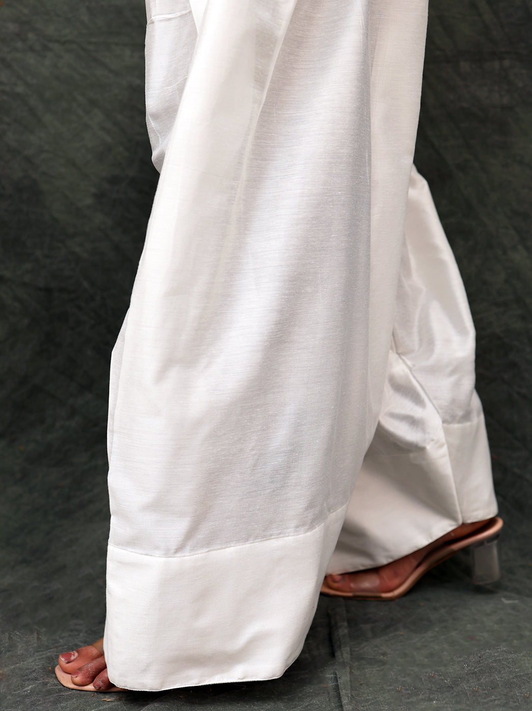 Women Solid Loose Fit Dyeable Chanderi Farshi Salwar - White