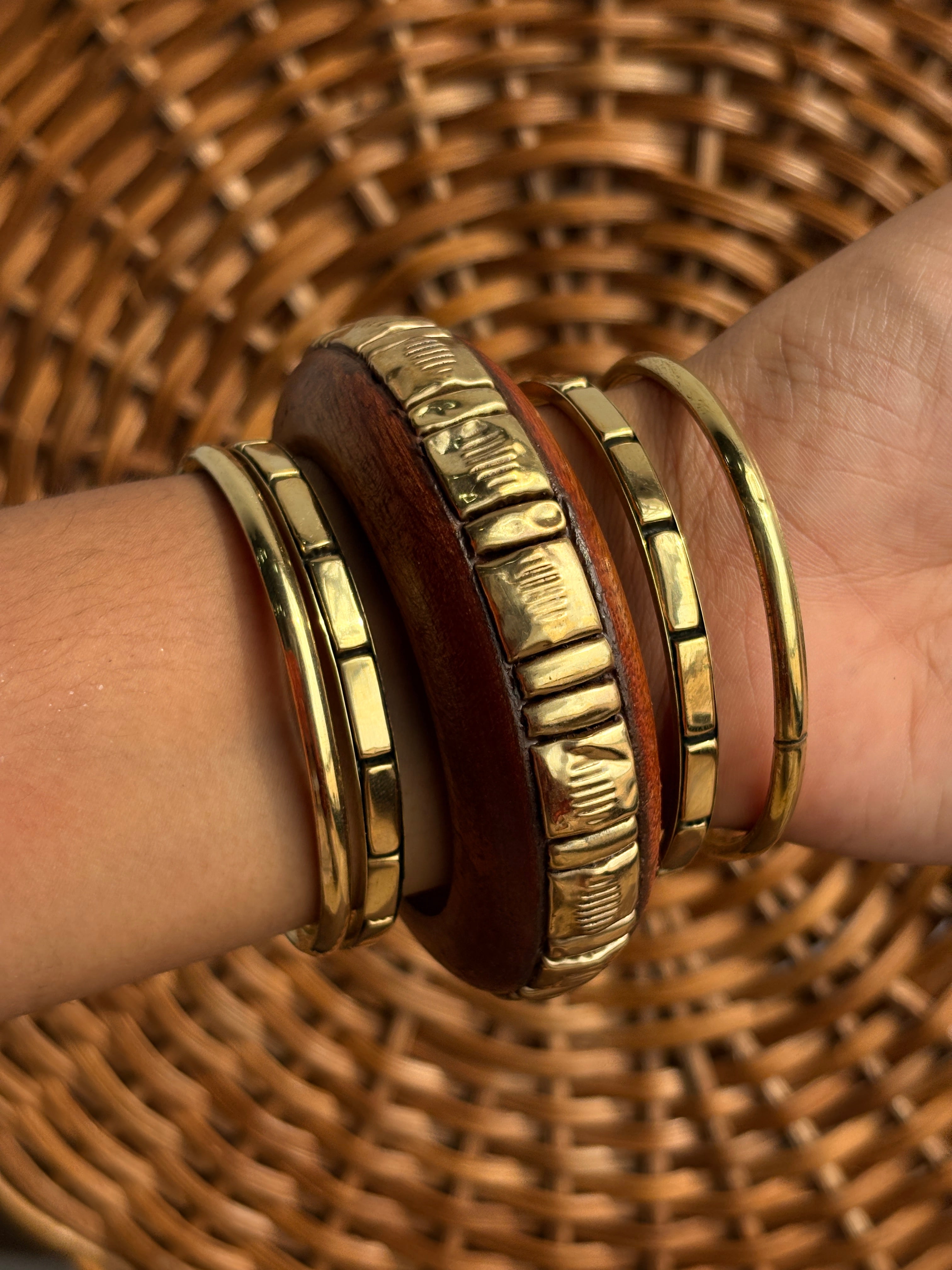 Vanika Brown Wooden & Gold-Tone Bangle Stack – Set of 5