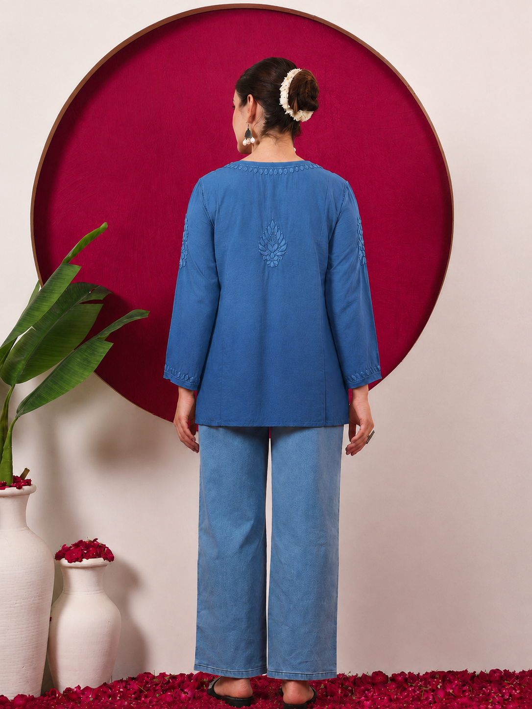 Yashvi Rayon Chikankari Short Kurta - Blue