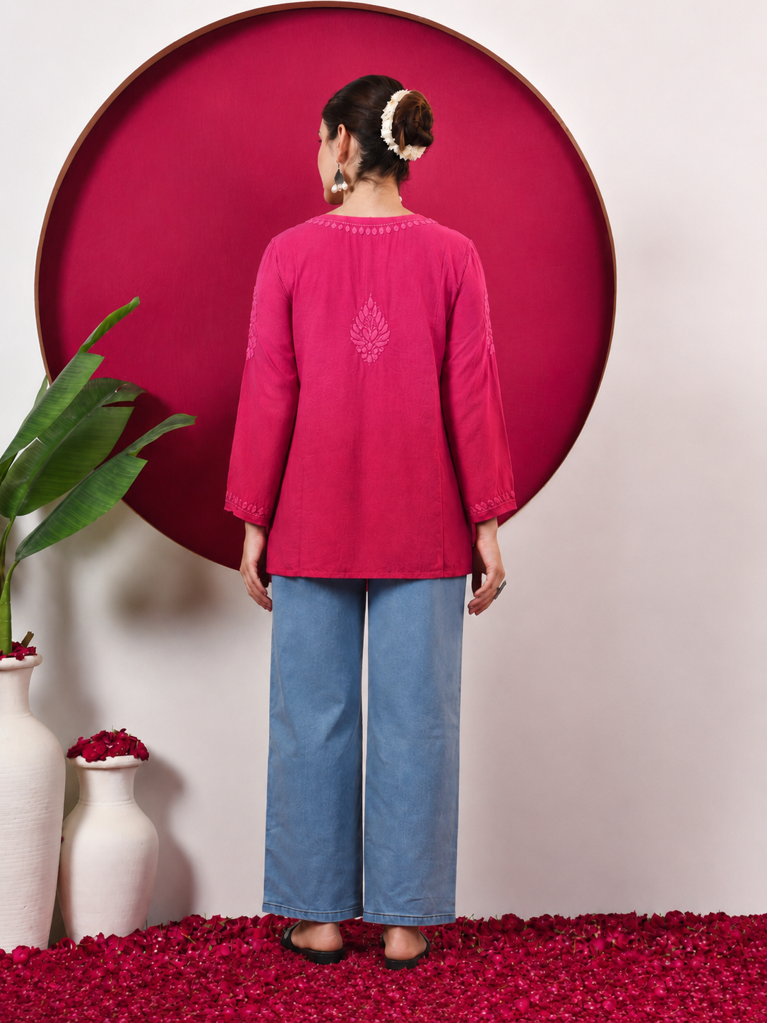 Yashvi Rayon Chikankari Short Kurta - Pink