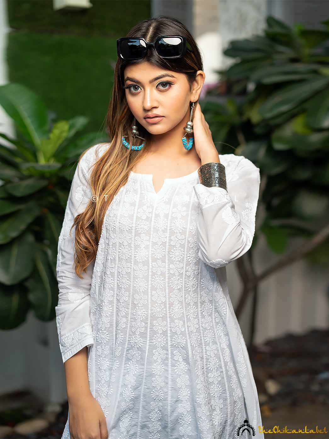 White Nayaab Chikankari Anarkali, Lucknow Chikankari Anarkali Handmade Kurti Kurta, White Chikankari Kurti, White Cotton Chikankari Anarkali 5 - Thechikanlabel