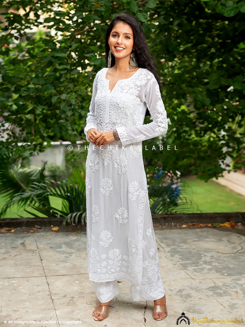 White Gulabo Viscose Chikankari Straight Kurti ,Chikankari Straight Kurti in Viscose fabric For Woman