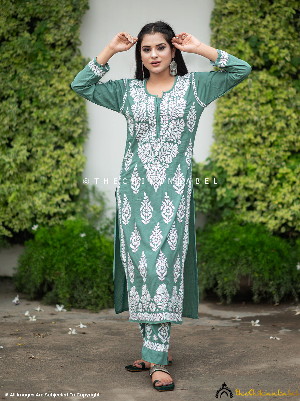 Buy chikankari kurti pant set online at best price, Shop authentic Lucknow chikankari handmade kurti pant set in modal fabric for women