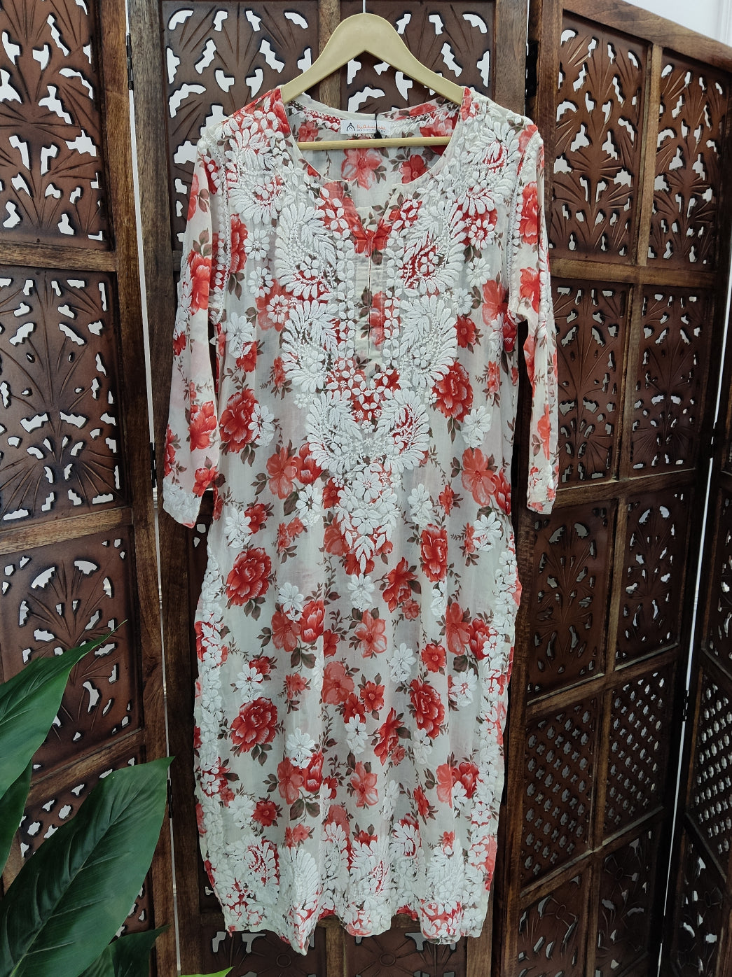 Red Mulmul Printed Chikankari Straight Kurti