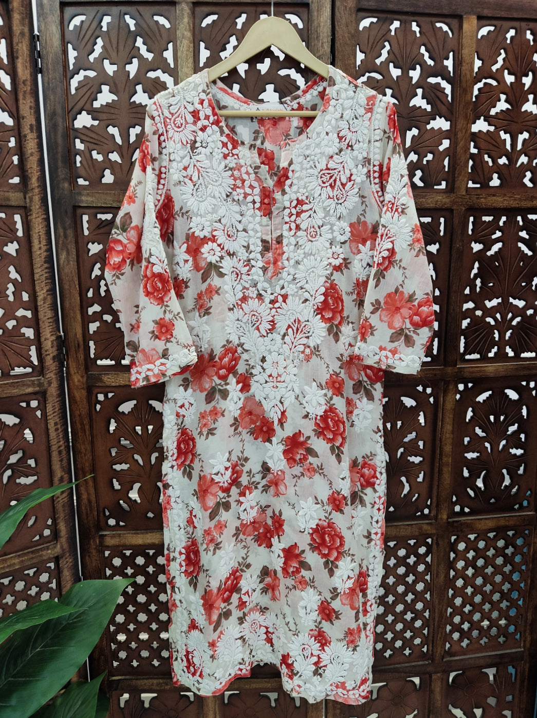 Red Mulmul Printed Chikankari Straight Kurti