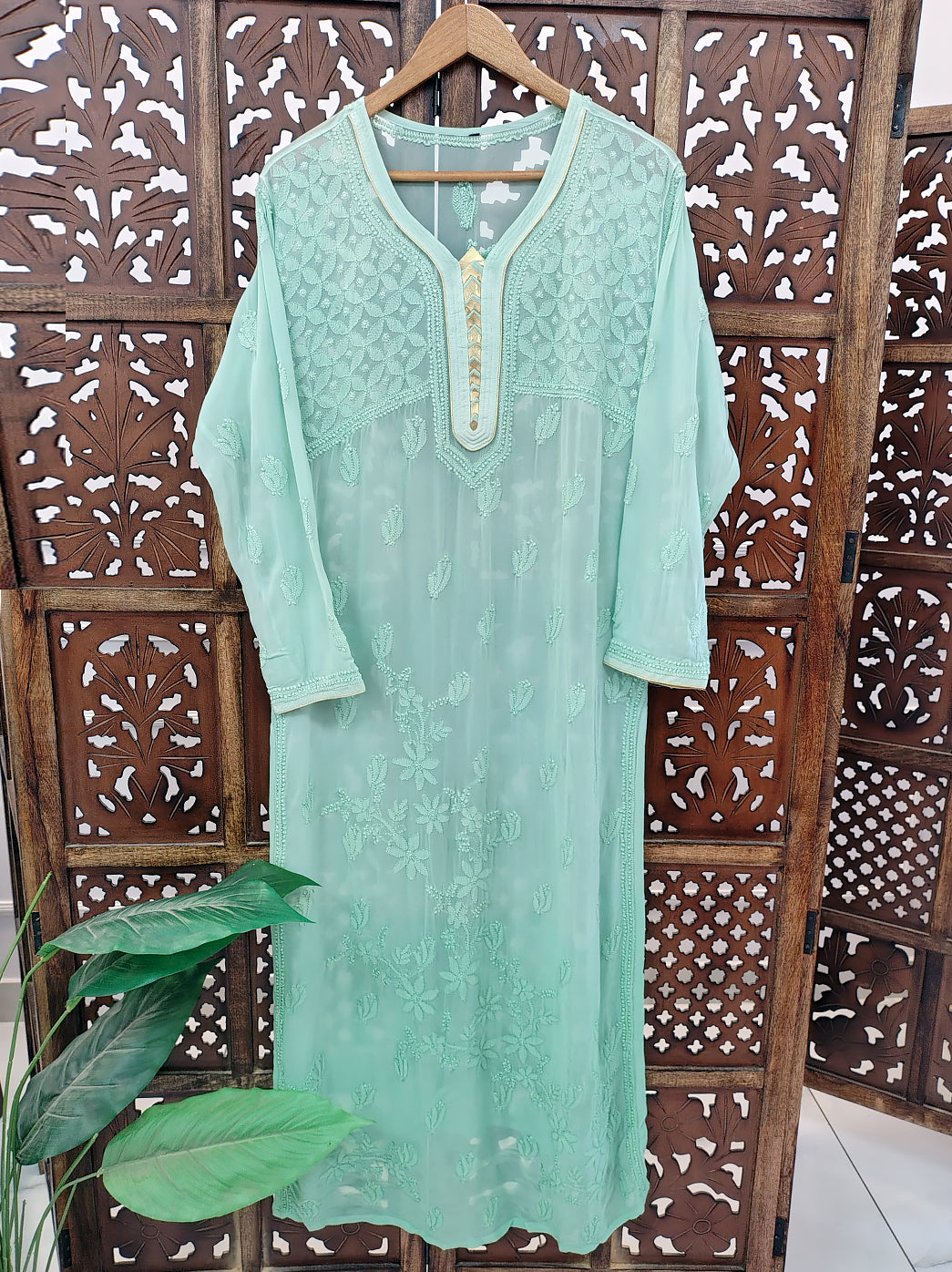 Green Viscose Chikankari Straight Kurti