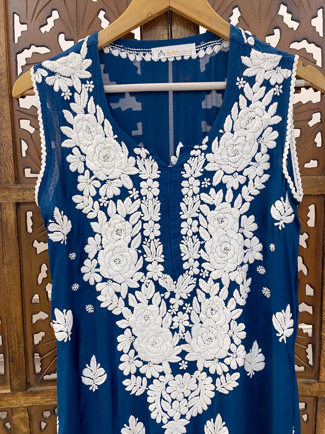 Blue Muslin Chikankari Sleeveless Straight Kurti