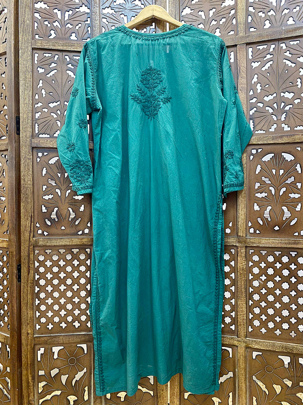 Green Cotton Chikankari Straight Kurti