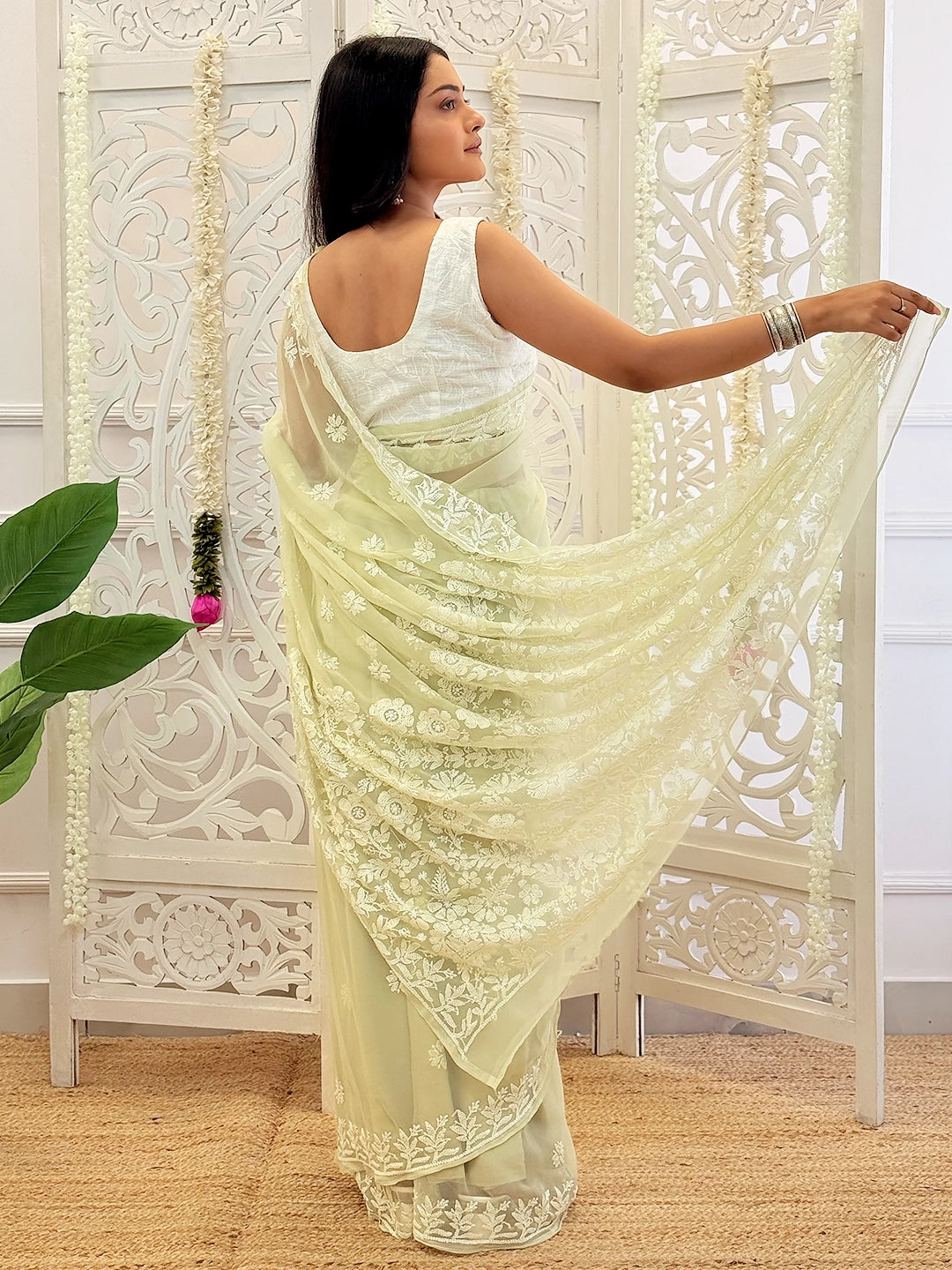 Aneet Georgette Embroidered Chikankari Saree - Green