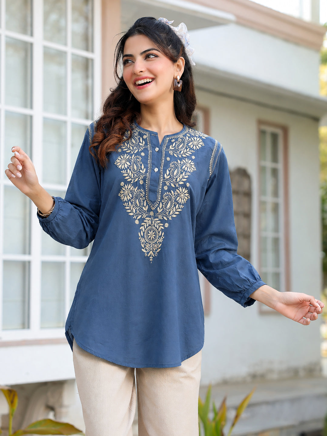 Anaisha Mulmul Cotton Chikankari Top - Blue