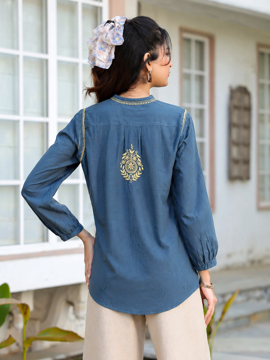 Anaisha Mulmul Cotton Chikankari Top - Blue