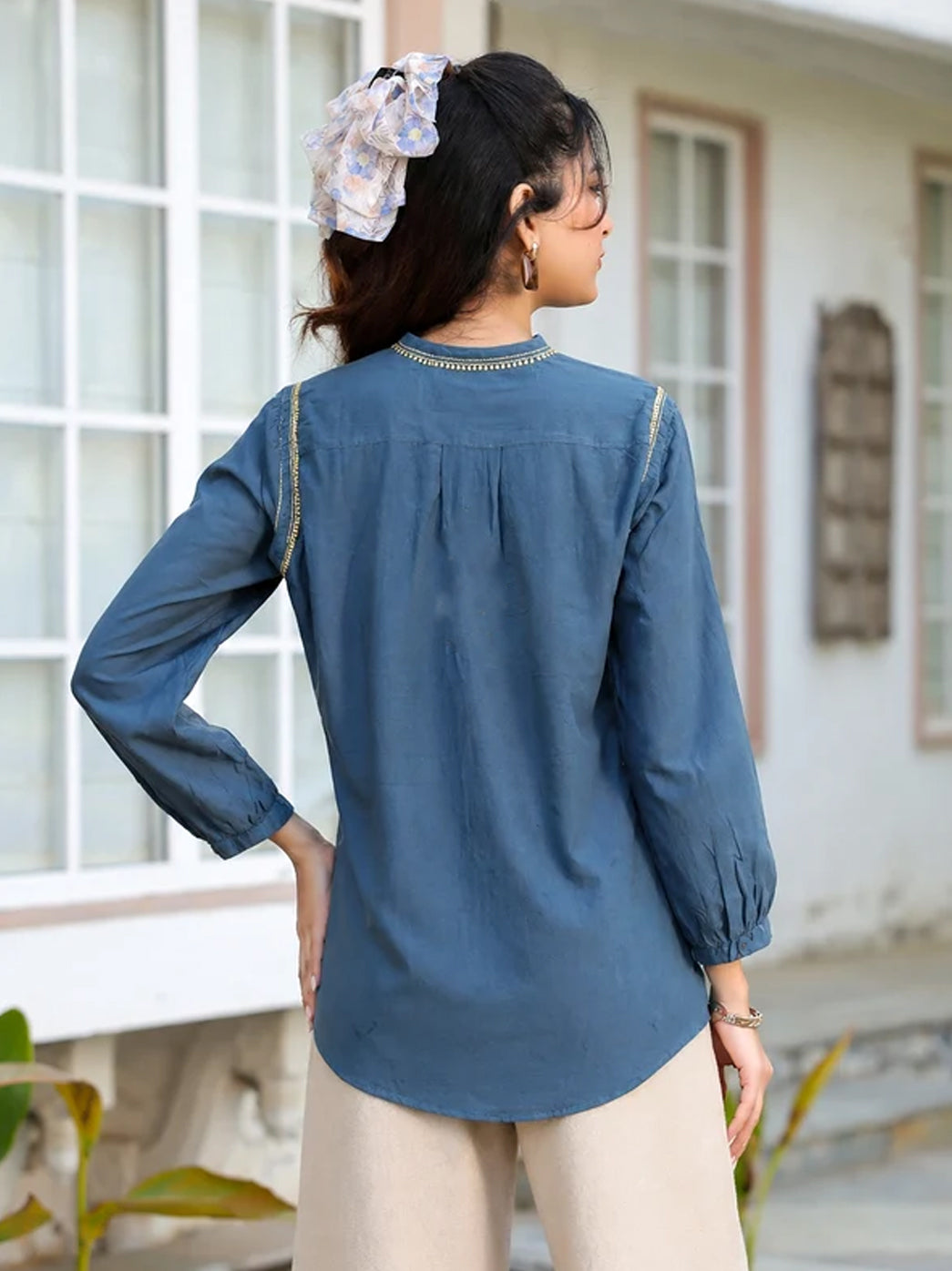 Anaisha Mulmul Cotton Chikankari Top - Blue