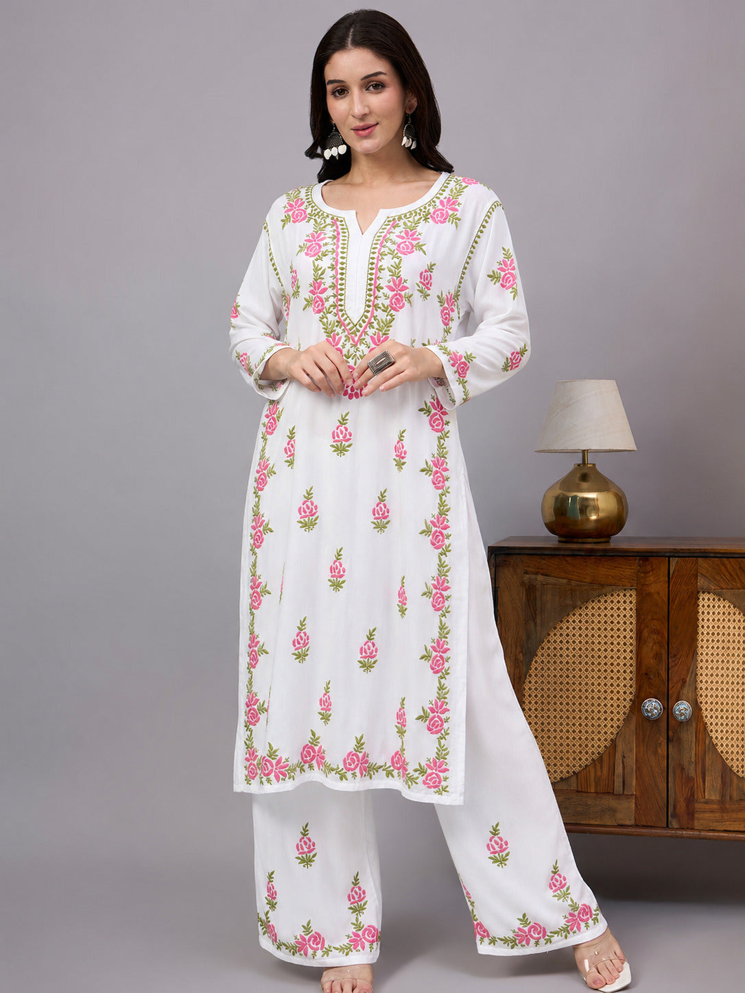 Chahak Rayon Chikankari Kurta Set - Pink