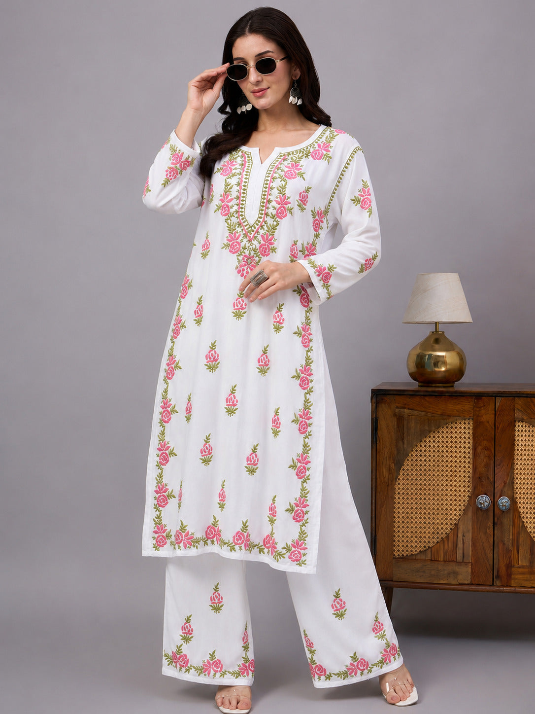 Chahak Rayon Chikankari Kurta Set - Pink
