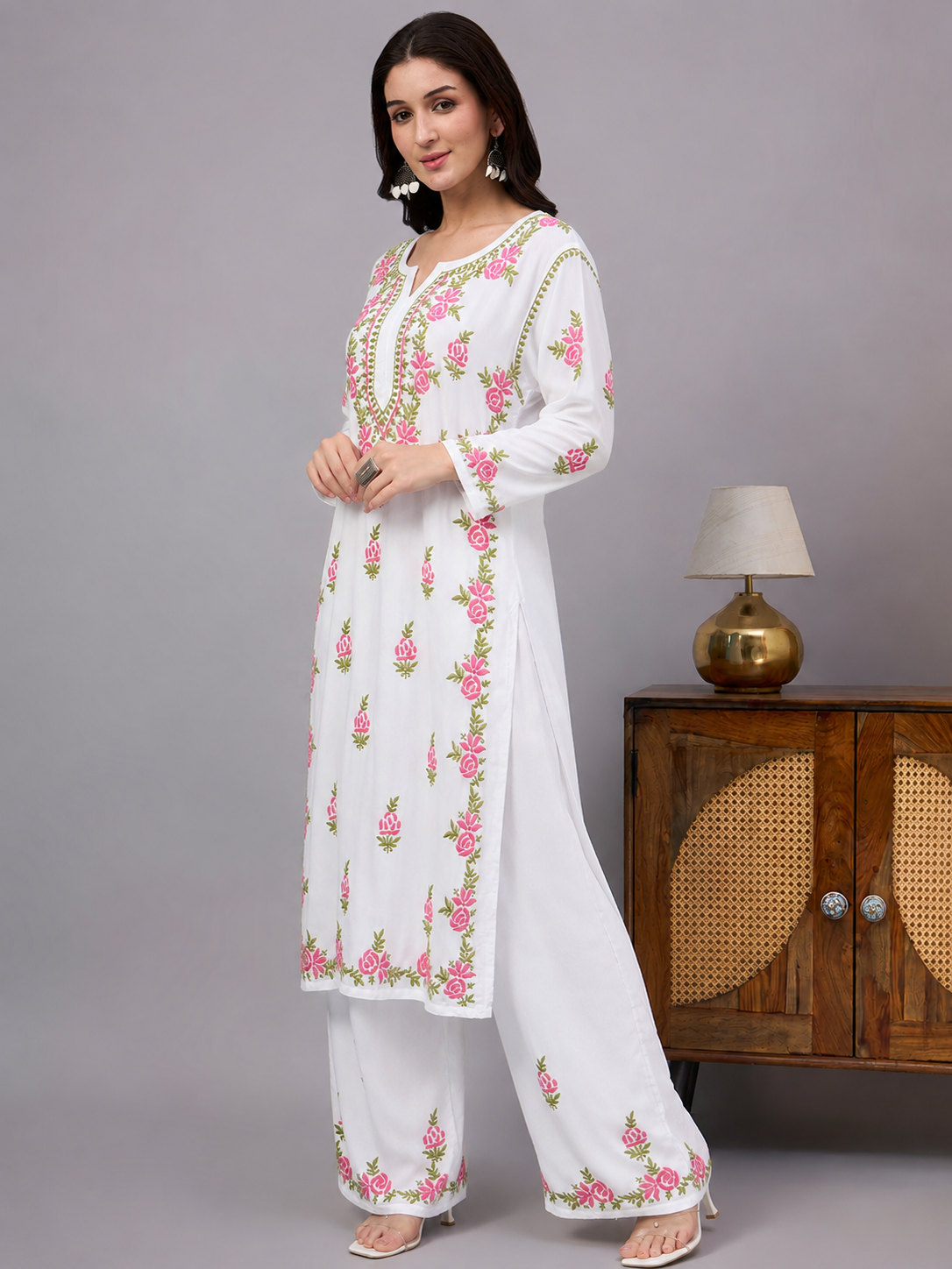 Chahak Rayon Chikankari Kurta Set - Pink