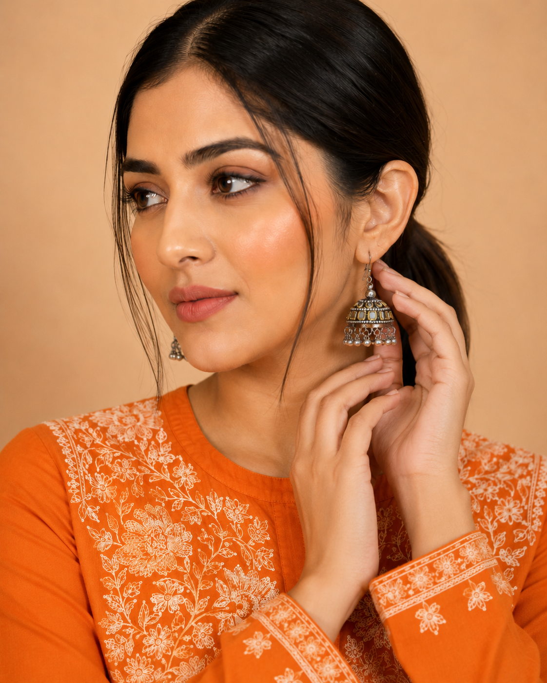 Noor Kundan Oxidised Silver-Tone Jhumka Earrings
