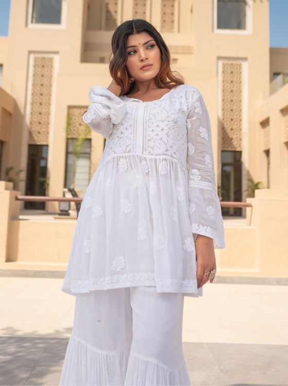 Chikanlabel Whites - The Chikan Label