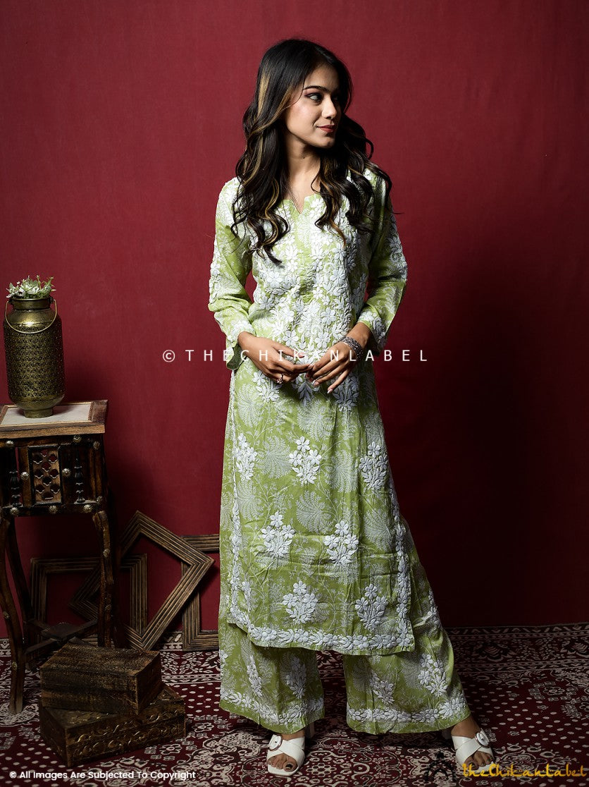Green Saazi Mulmul Cotton Chikankari Kurta Set , Chikankari Kurta Set in Mulmul Cotton Fabric For Woman